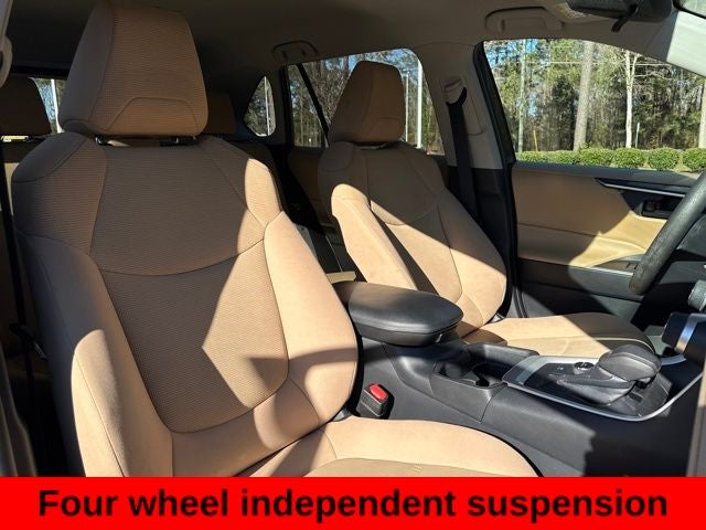 2021 Toyota RAV4 Hybrid LE