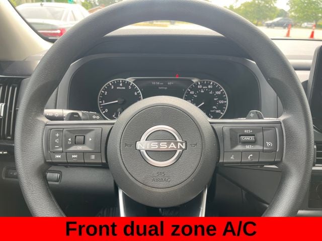 2025 Nissan Pathfinder S
