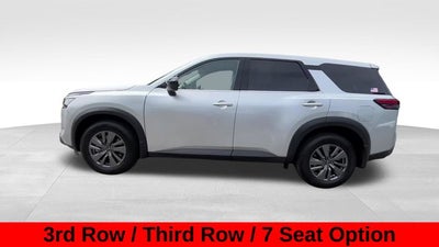 2025 Nissan Pathfinder S
