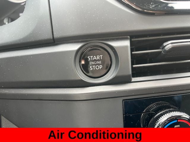 2025 Nissan Pathfinder S