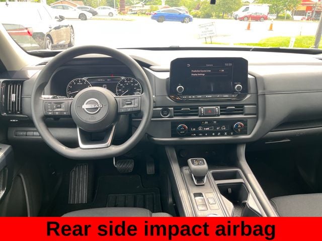 2025 Nissan Pathfinder S
