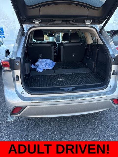 2020 Toyota Highlander Hybrid Platinum