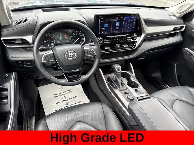 2020 Toyota Highlander Platinum