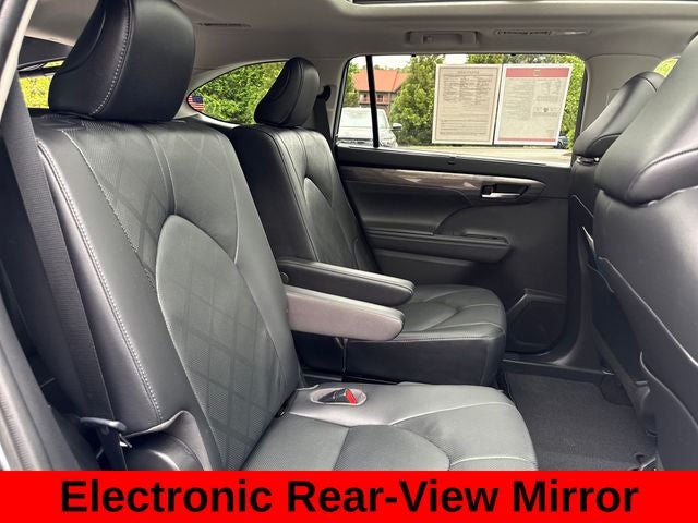 2020 Toyota Highlander Platinum