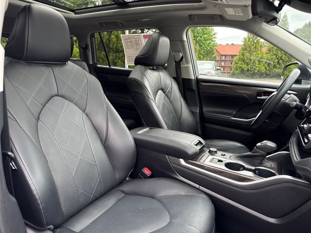 2020 Toyota Highlander Platinum