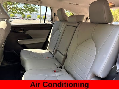 2021 Toyota Highlander XLE