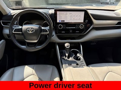 2023 Toyota Highlander Hybrid XLE