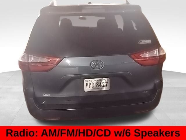 2016 Toyota Sienna LE