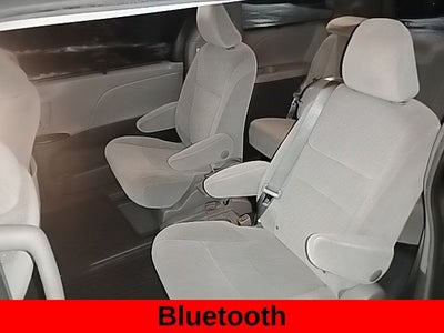 2016 Toyota Sienna LE