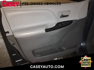 2016 Toyota Sienna LE