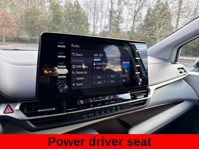 2023 Toyota Sienna LE 8 Passenger