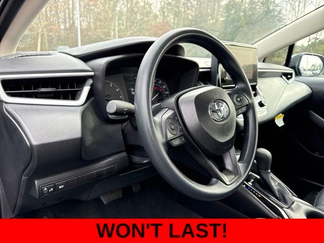 2025 Toyota Corolla LE