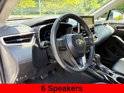 2025 Toyota Corolla Cross XLE