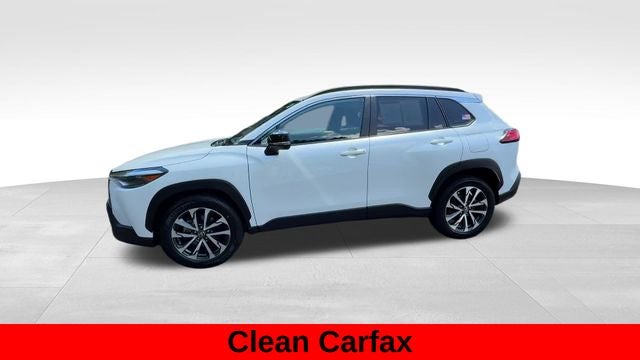 2025 Toyota Corolla Cross XLE