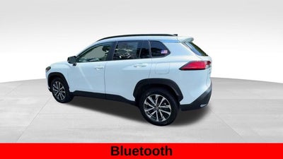 2025 Toyota Corolla Cross XLE