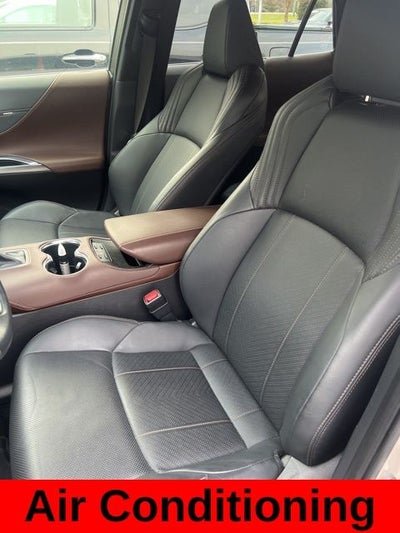 2022 Toyota Venza Limited