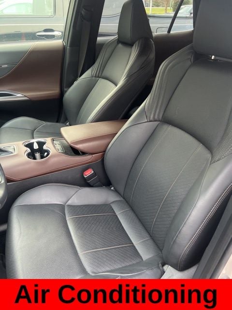 2022 Toyota Venza Limited