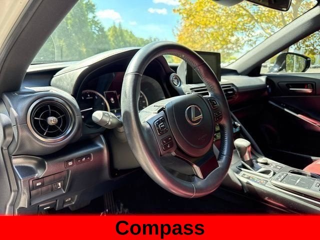 2024 Lexus IS 300