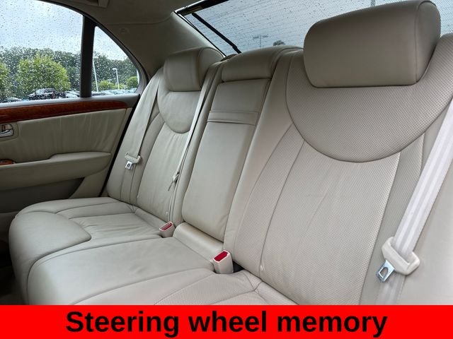 2004 Lexus LS 430