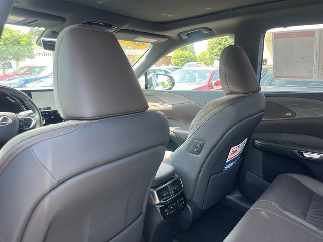 2025 Lexus RX 450h+ Luxury