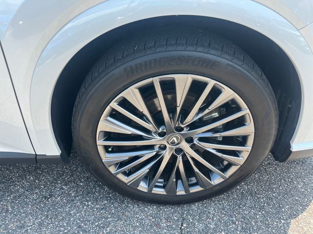 2025 Lexus RX 450h+ Luxury