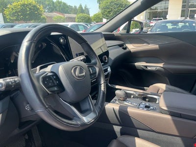 2025 Lexus RX 450h+ Luxury