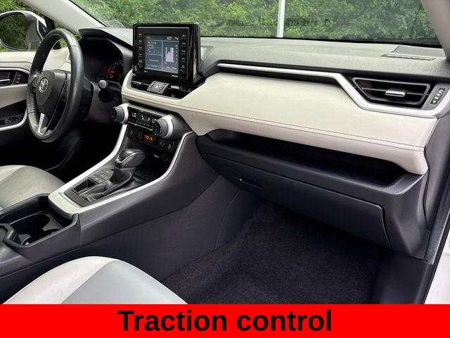2020 Toyota RAV4 XLE Premium
