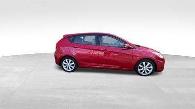 2013 Hyundai Accent SE