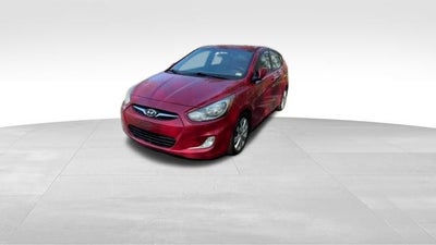 2013 Hyundai Accent SE