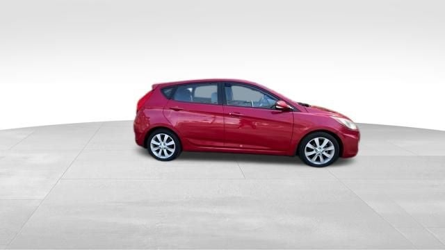 2013 Hyundai Accent SE