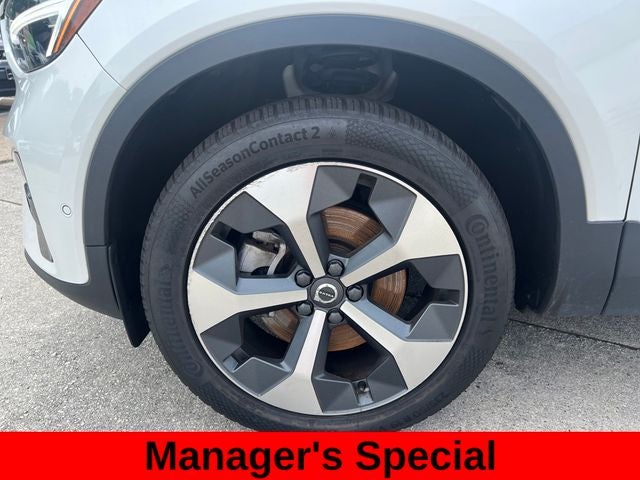 2023 Volvo XC40 Ultimate