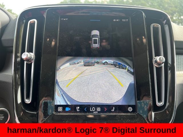 2023 Volvo XC40 Ultimate